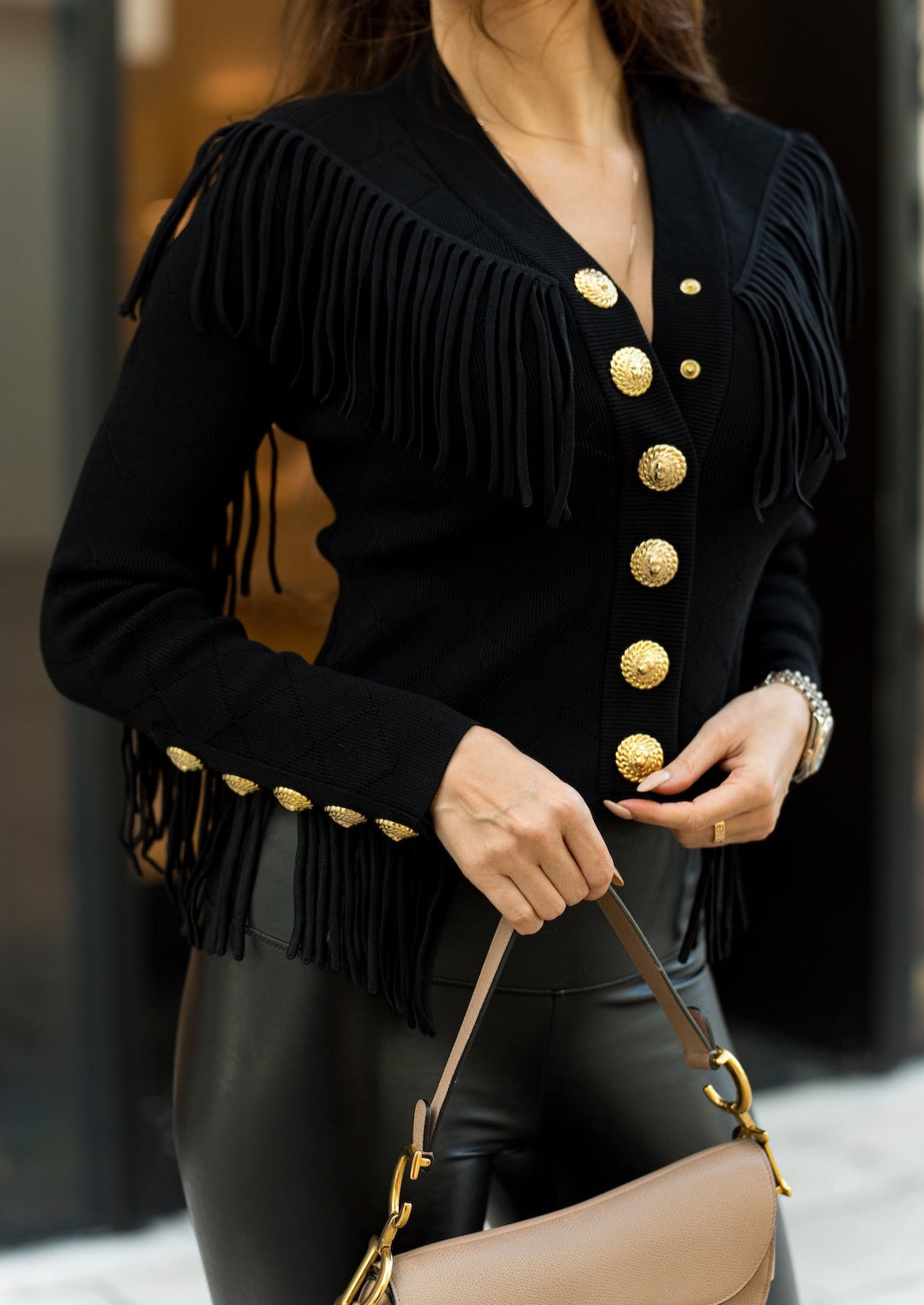 Versatile Black Knitwear – Soft & Cozy Fringed Cardigan for Any Occasion